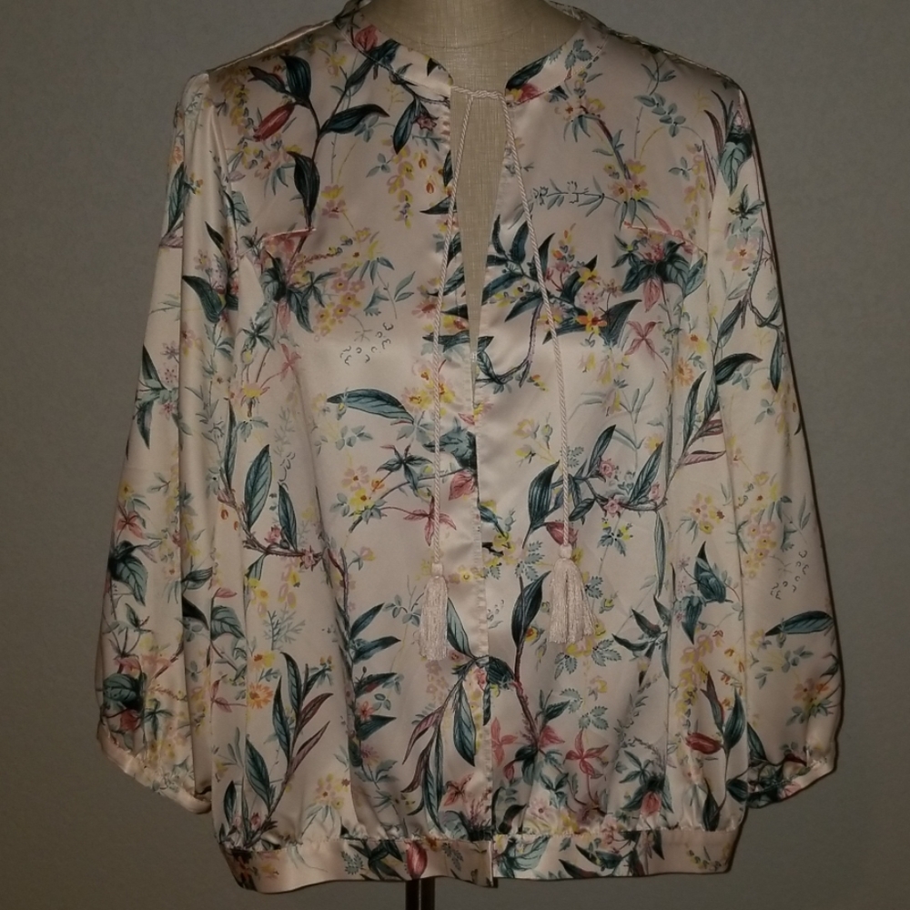 Lauren Conrad Balloon Spring Jacket